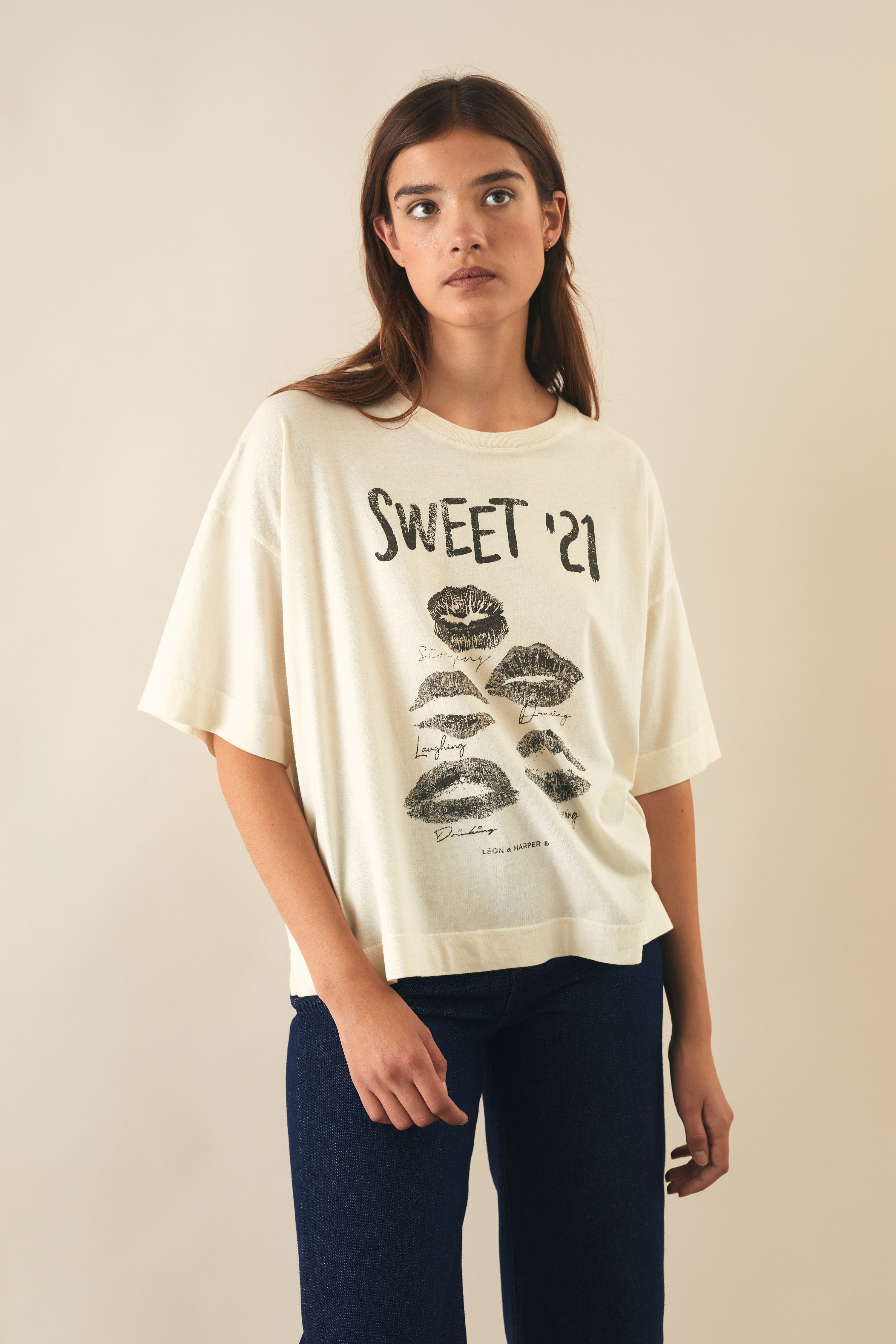 tshirt_titan_sweet_off_white-2.jpg