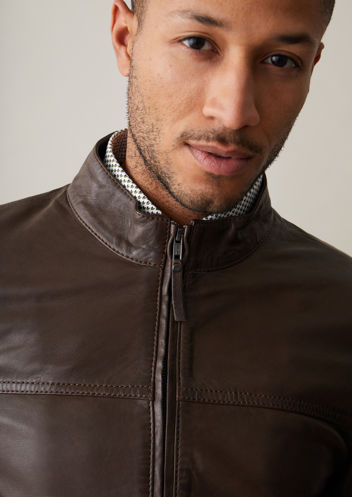 blouson-cuir-homme-uni-marron-61470600_26-de.jpeg