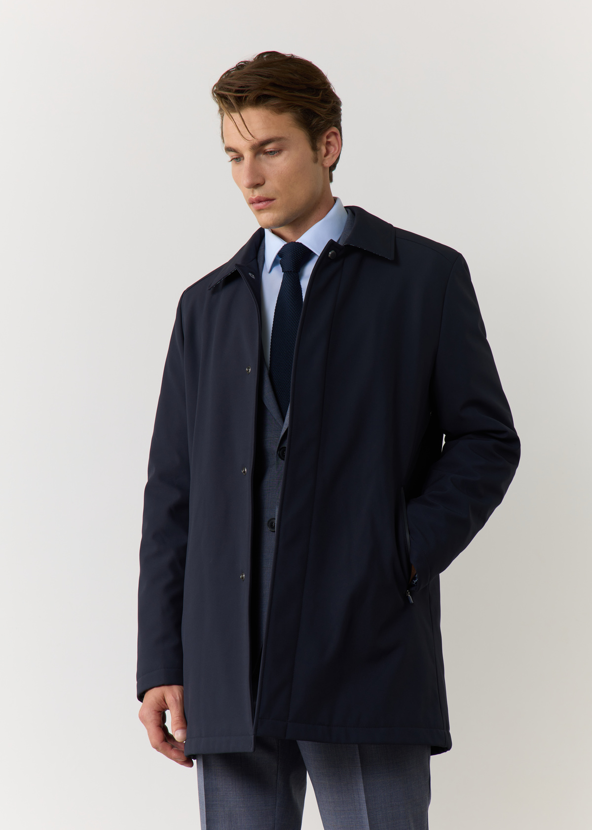 trench-homme-uni-marine-01260461_03-fa.jpg